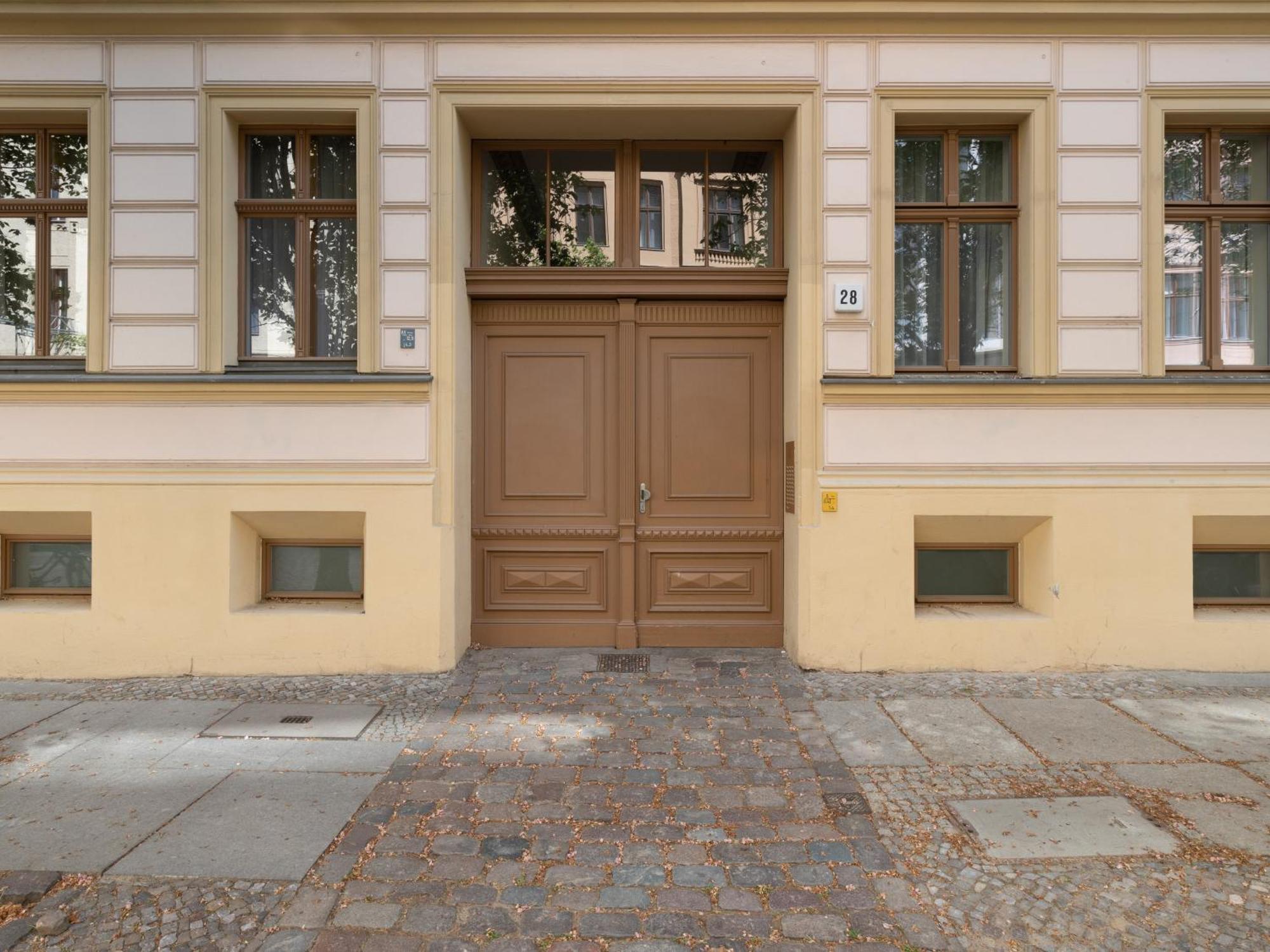 Schoenhouse City Street Берлин Екстериор снимка